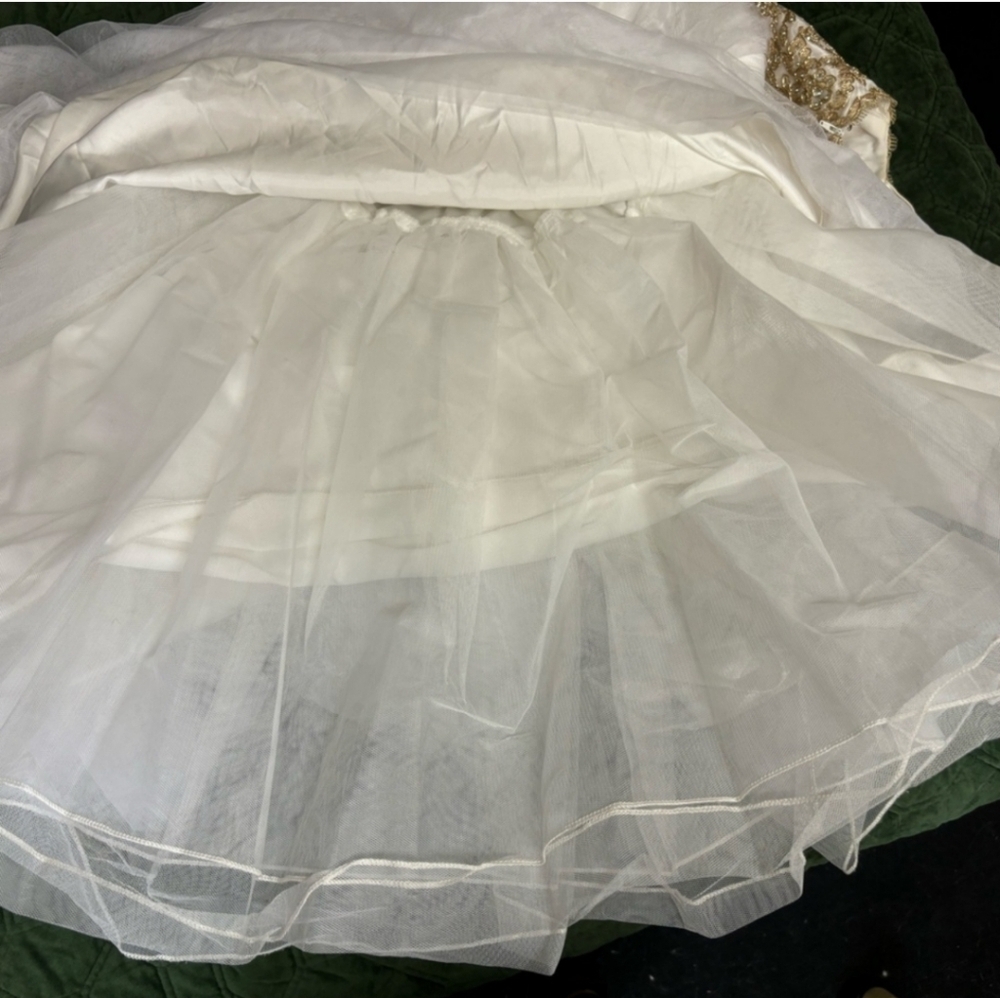 TLC Say Yes To The Prom Dress - Picture 12 of 14